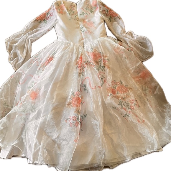 White and peach Disney princess dress - Picture 2 of 6